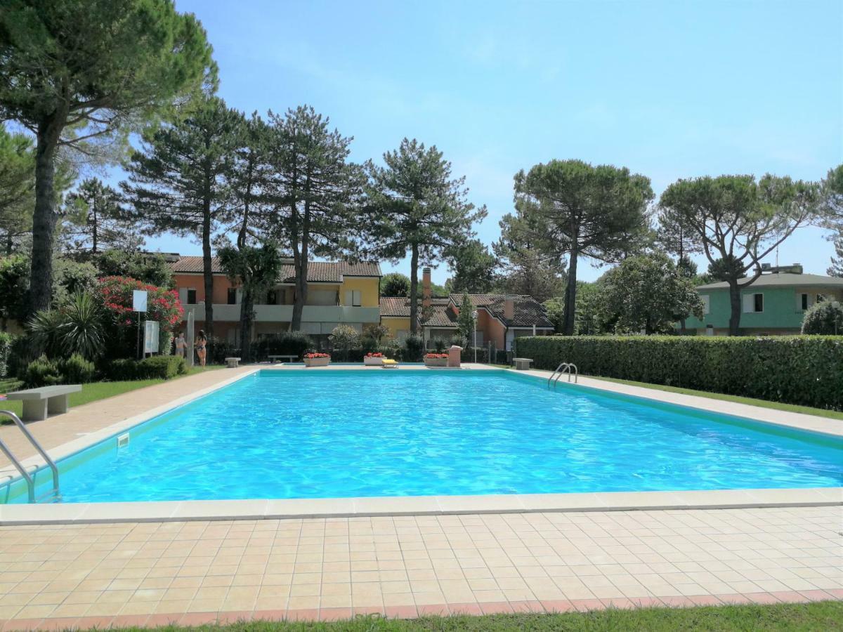 Villaggio Nautilus Бибионе Экстерьер фото